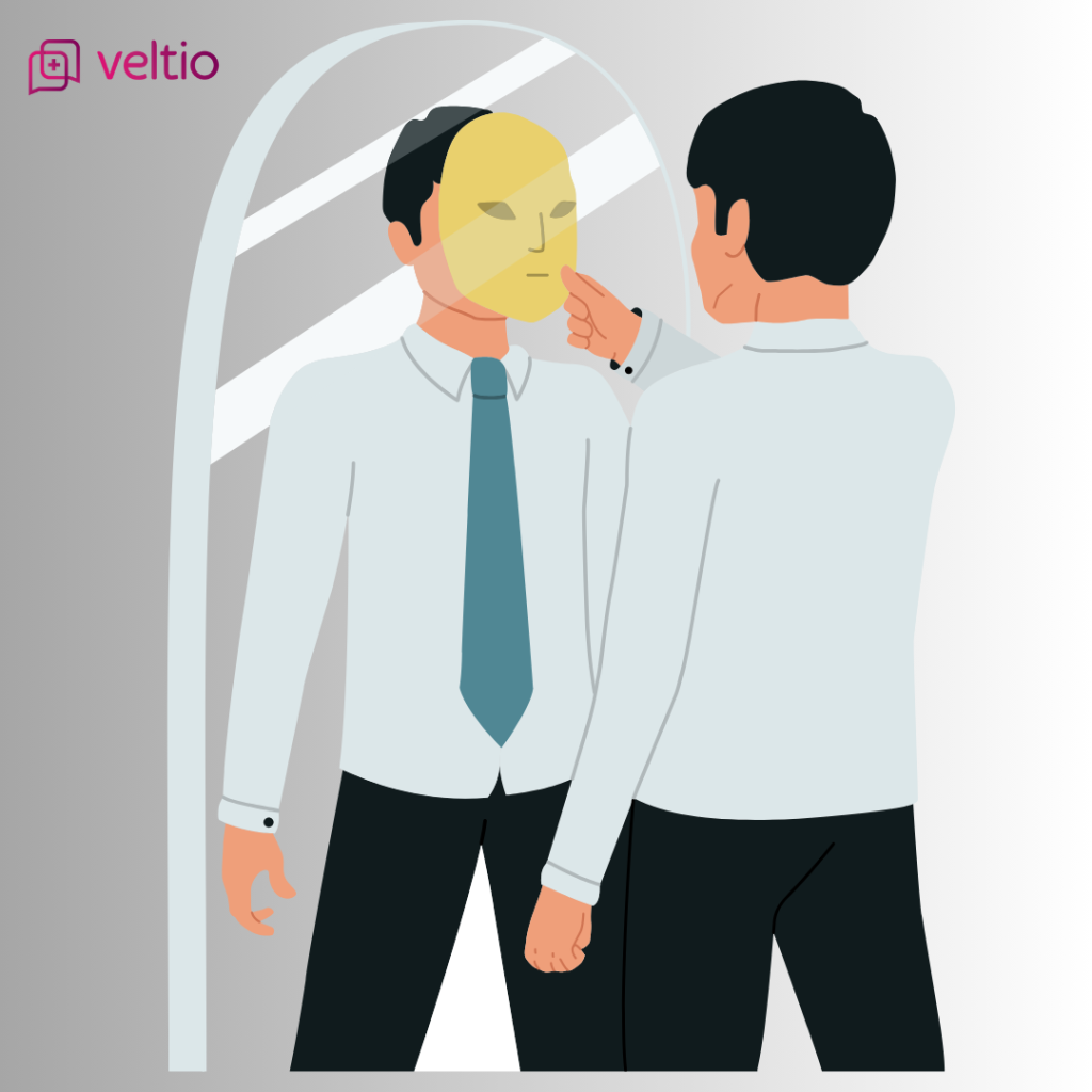 om care isi priveste reflectia in oglinda in timp ce poarta masca